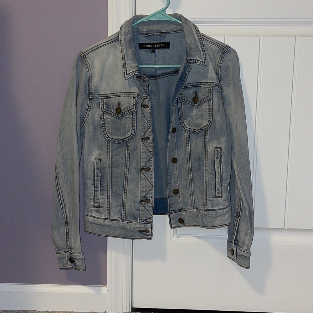 Light Wash Denim Jacket - Size Small